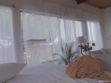 girl cam all day _june image #5674665