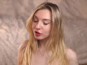 girl cam all day darlinechapel image #9536195