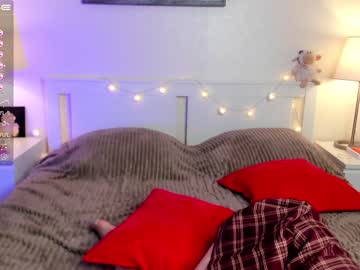 girl cam all day riskyproject image #3527254