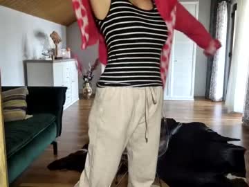 girl cam all day 2whitediamonds image #6461075