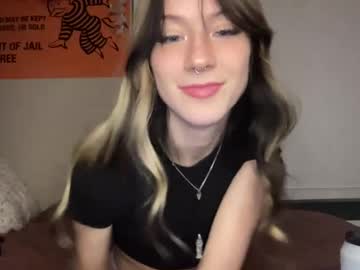 girl cam all day kimandcleo image #8450825