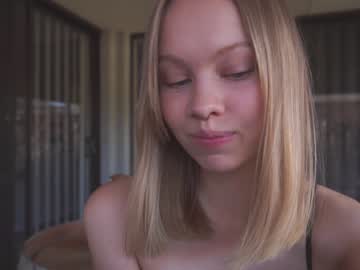 girl cam all day bibi_it_is image #3680101