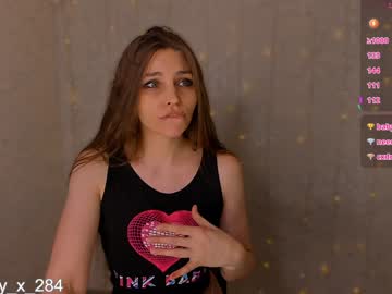 girl cam all day queenafina image #8982061