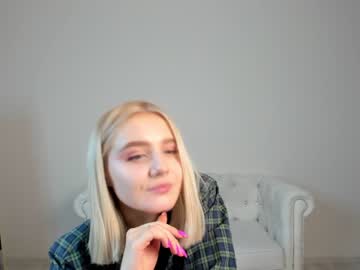 girl cam all day oliviabr0wn image #3143498