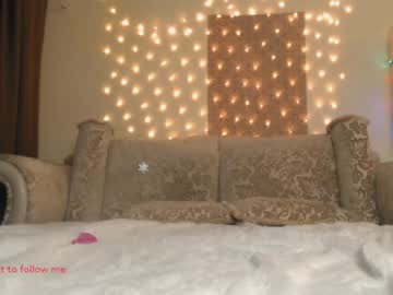 girl cam all day elly_queeen image #654565
