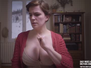girl cam all day claire_moulin image #977471