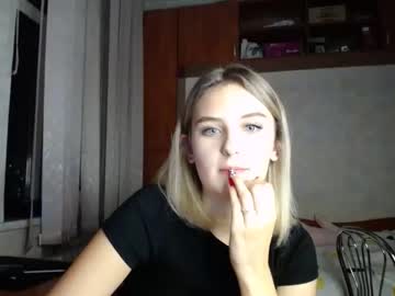 girl cam all day melena_shy image #139095