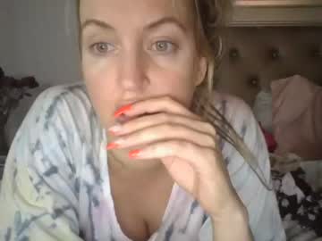 girl cam all day avajade88 image #2291073