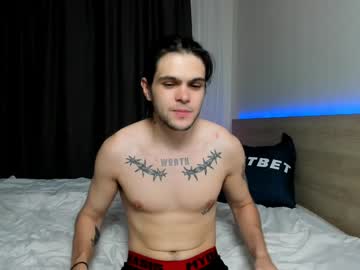 couple cam all day lilkimhugoash image #7744077