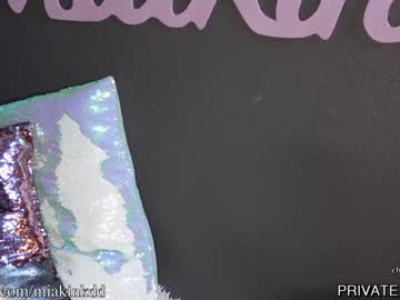 girl cam all day miakinkdd image #316409