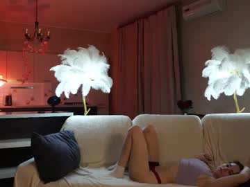 girl cam all day nicole_birds image #9473203
