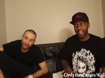 couple cam all day theboomboomr00m image #831224