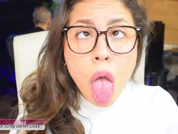 girl cam all day daily_stories image #6204388
