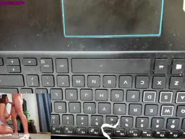 girl cam all day 19honeysuckle image #2243942