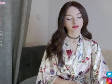 girl cam all day ohmolli image #2580158