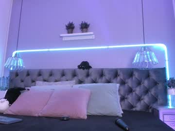 girl cam all day naomii_soto image #8418065