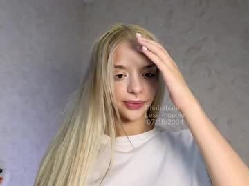girl cam all day lesi_moonie image #7438282