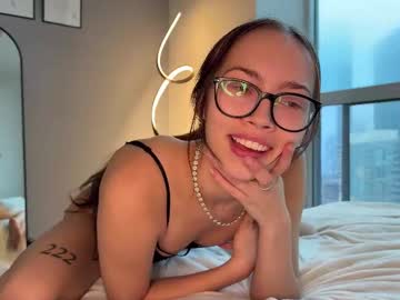 girl cam all day pprincesskyliee image #9490975
