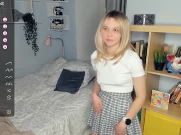 girl cam all day summer_lilac image #7767901
