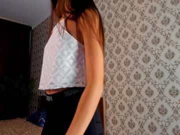 girl cam all day amandamedrano image #2979634