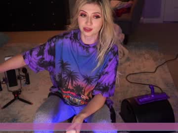 girl cam all day blazefyre image #1182563
