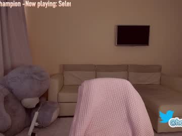 girl cam all day hollyextra image #1378288