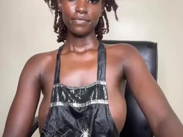 girl cam all day betty_fire_ image #8604895