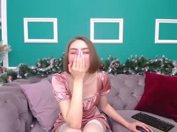 girl cam all day adelewilson__ image #718332