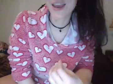 girl cam all day primallust69 image #2446063