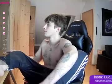 man cam all day johnny2000x image #3201938