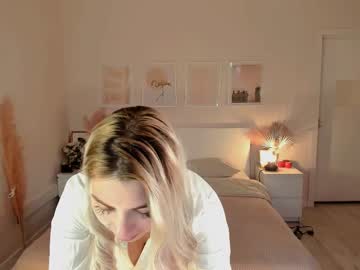 girl cam all day lil_aileen image #5176591