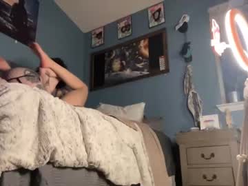 girl cam all day dawnrobin420 image #4373309