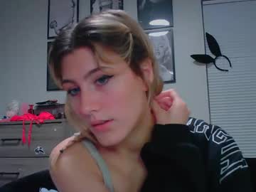 girl cam all day briadominick image #7801865