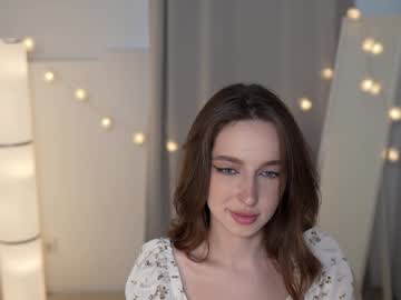 girl cam all day silent_chill image #7252360