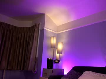 girl cam all day littlee33 image #8815574