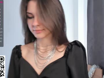 girl cam all day peek_in_my_window image #6029292