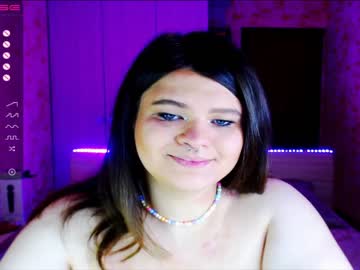 girl cam all day _sofaluv_ image #2077296