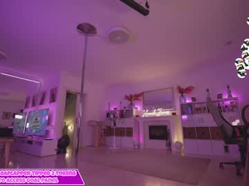 girl cam all day hannahjames710 image #4851197