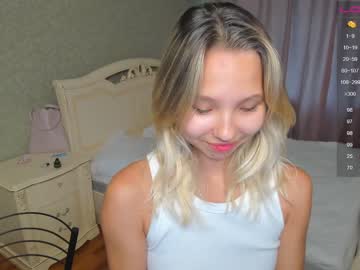 girl cam all day mooon_and_sun image #5004553