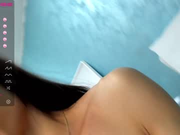 girl cam all day bigtits_biggerass image #1017844