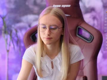 girl cam all day angeellina image #5205291