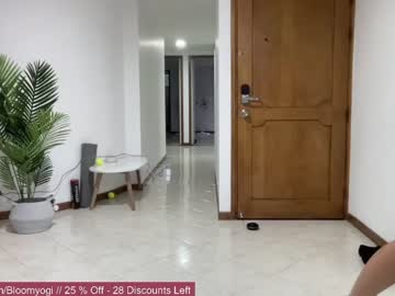 girl cam all day bloomyogi image #3469676