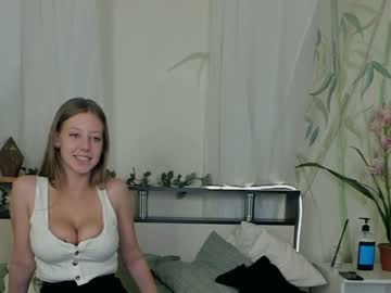 girl cam all day emmaandjake image #2522433