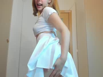 girl cam all day _strawbeerry_ image #4370224