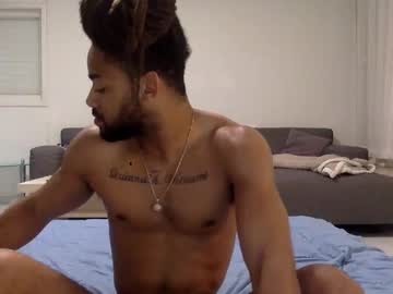 couple cam all day divinexduo image #8677003