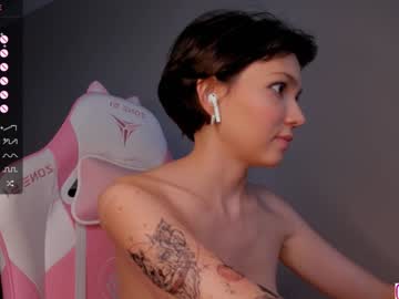 girl cam all day bzzzme image #7300207
