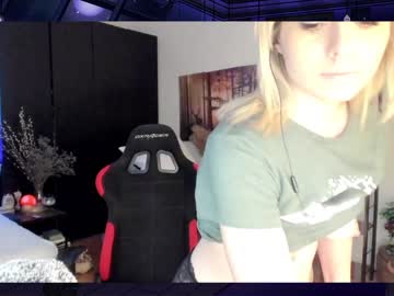 girl cam all day kimilee22 image #3290751