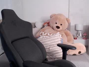 girl cam all day smileyouarehere image #8611790