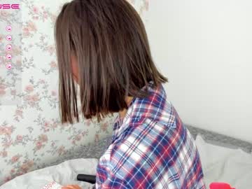 girl cam all day _moore___moore_ image #2720525