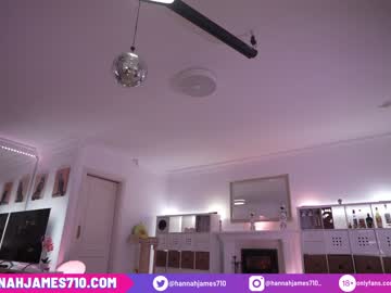 girl cam all day hannahjames710 image #1130674